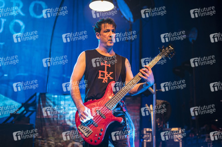 Konzert von In Extremo Perform in Osnabrück