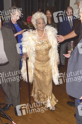 Feier zum 85. Geburtstag von Nichelle Nicols in Los Angeles