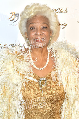 Feier zum 85. Geburtstag von Nichelle Nicols in Los Angeles