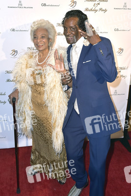 Feier zum 85. Geburtstag von Nichelle Nicols in Los Angeles