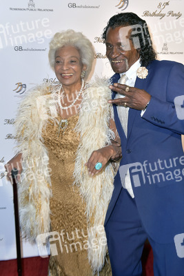 Feier zum 85. Geburtstag von Nichelle Nicols in Los Angeles