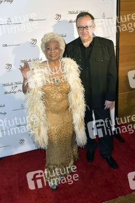 Feier zum 85. Geburtstag von Nichelle Nicols in Los Angeles
