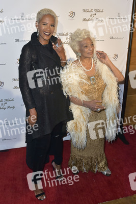 Feier zum 85. Geburtstag von Nichelle Nicols in Los Angeles