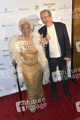 Feier zum 85. Geburtstag von Nichelle Nicols in Los Angeles