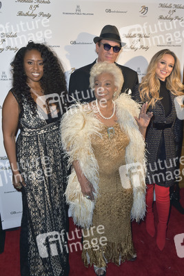 Feier zum 85. Geburtstag von Nichelle Nicols in Los Angeles
