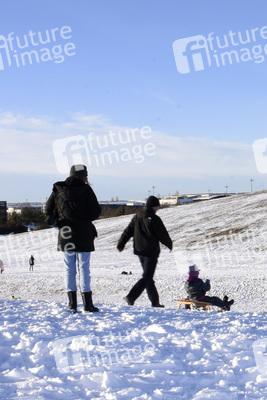 Symbolfoto Winterspaß
