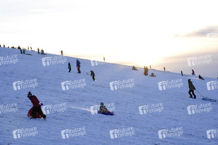 Symbolfoto Winterspaß