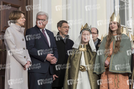 Frank-Walter Steinmeier empfängt die Sternsinger in Berlin