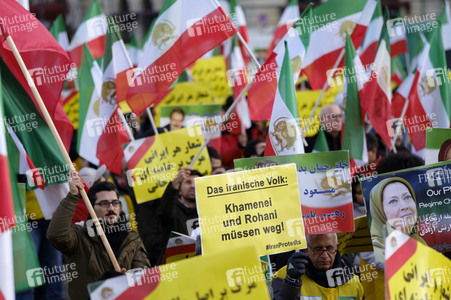 Proteste gegen die iranische Regierung in Berlin