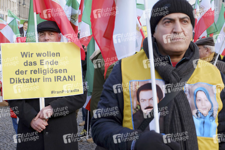 Proteste gegen die iranische Regierung in Berlin