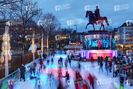 Symbolfoto Eislaufbahn