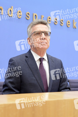 Pressekonferenz zur Entwicklung und aktuellen Flüchtlingszahlen in Berlin