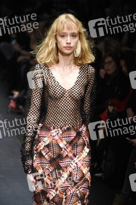 Dawid Tomaszewski Fashion Show auf der Berlin Fashion Week Autumn/Winter 2018