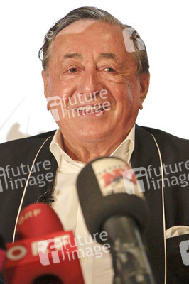 Pressekonferenz zum Opernball mit Richard Lugner in Wien