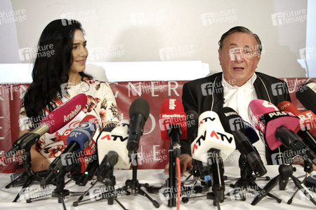 Pressekonferenz zum Opernball mit Richard Lugner in Wien