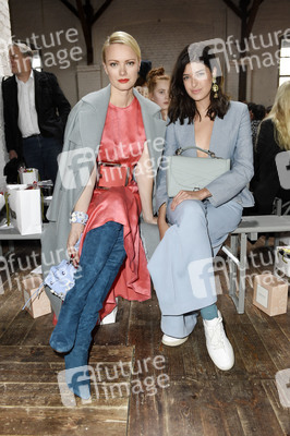 Marina Hoermanseder Défilé auf der Berlin Fashion Week Autumn/Winter 2018