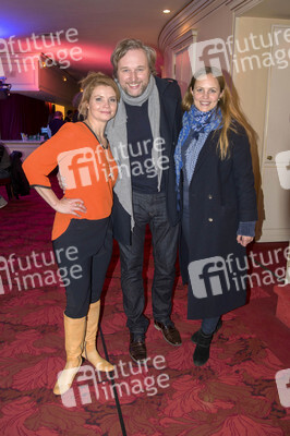 Theaterpremiere 'Gott der Allmächtige' in Berlin