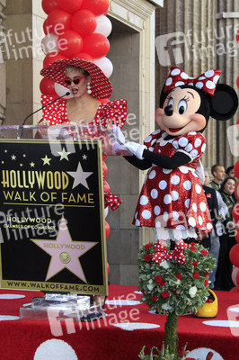Minnie Mouse erhält einen Stern auf dem Hollywood Walk of Fame in Los Angeles