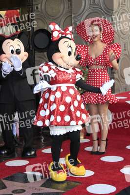 Minnie Mouse erhält einen Stern auf dem Hollywood Walk of Fame in Los Angeles