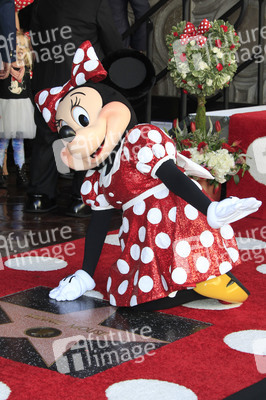 Minnie Mouse erhält einen Stern auf dem Hollywood Walk of Fame in Los Angeles