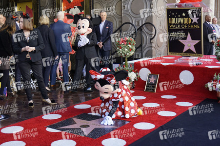 Minnie Mouse erhält einen Stern auf dem Hollywood Walk of Fame in Los Angeles