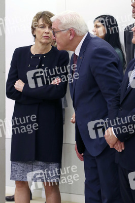 Bundespräsident Steinmeier besucht die Elbphilharmonie in Hamburg
