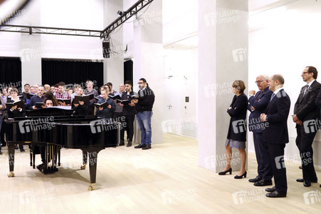 Bundespräsident Steinmeier besucht die Elbphilharmonie in Hamburg