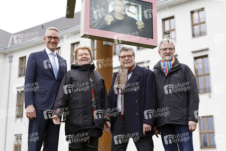 Einweihung vom Kunstwerk 'Hope' in Köln