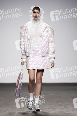 Maria Escote Fashion Show auf der Mercedes-Benz Fashion Week Madrid Autumn/Winter 2018