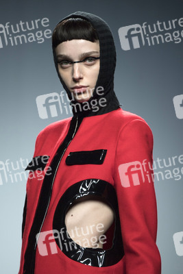 Maria Escote Fashion Show auf der Mercedes-Benz Fashion Week Madrid Autumn/Winter 2018
