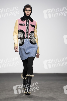 Maria Escote Fashion Show auf der Mercedes-Benz Fashion Week Madrid Autumn/Winter 2018