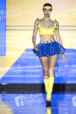 Andres Sarda Fashion Show auf der Mercedes-Benz Fashion Week Madrid Autumn/Winter 2018