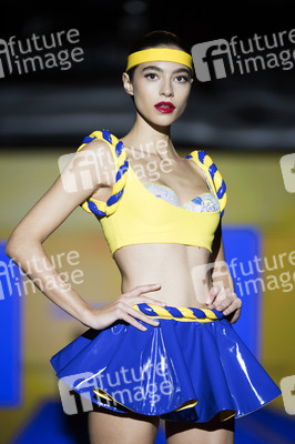 Andres Sarda Fashion Show auf der Mercedes-Benz Fashion Week Madrid Autumn/Winter 2018