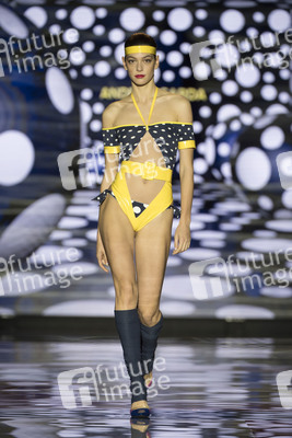 Andres Sarda Fashion Show auf der Mercedes-Benz Fashion Week Madrid Autumn/Winter 2018