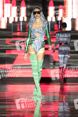 Andres Sarda Fashion Show auf der Mercedes-Benz Fashion Week Madrid Autumn/Winter 2018