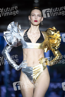 Andres Sarda Fashion Show auf der Mercedes-Benz Fashion Week Madrid Autumn/Winter 2018