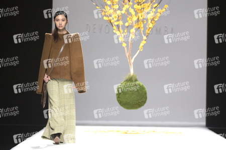Devota & Lomba Fashion Show auf der Mercedes-Benz Fashion Week Madrid Autumn/Winter 2018