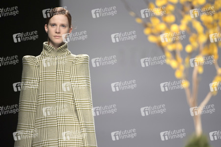 Devota & Lomba Fashion Show auf der Mercedes-Benz Fashion Week Madrid Autumn/Winter 2018