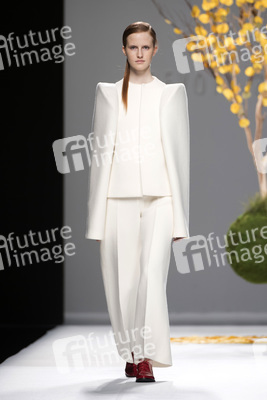 Devota & Lomba Fashion Show auf der Mercedes-Benz Fashion Week Madrid Autumn/Winter 2018