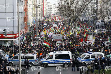 Kurden-Demo in Köln