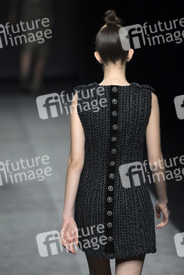 Teresa Helbig Fashion Show auf der Mercedes-Benz Fashion Week Madrid Autumn/Winter 2018