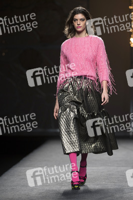 Juana Martin Fashion Show auf der Mercedes-Benz Fashion Week Madrid Autumn/Winter 2018