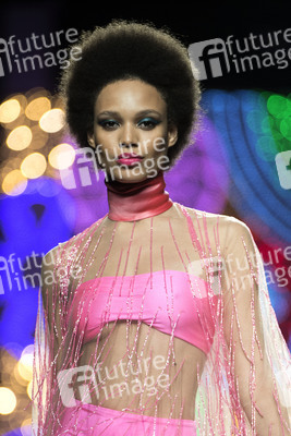 Juana Martin Fashion Show auf der Mercedes-Benz Fashion Week Madrid Autumn/Winter 2018