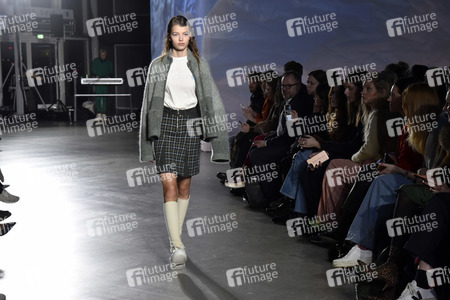 Holzweiler Fashion Show auf der Copenhagen Fashion Week Fall/Winter 2018