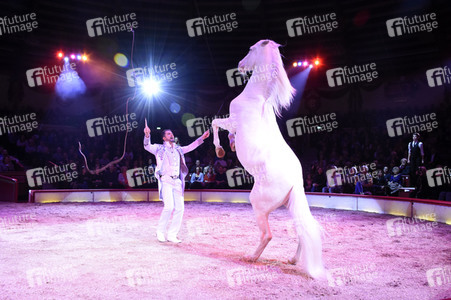 Premiere der 2. Winterspielzeit 2018 des Circus Krone in München