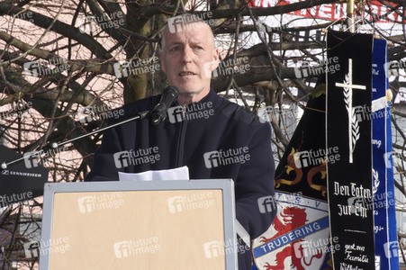 Gedenkveranstaltung für die Opfer des Fluzeugabsturzes von 1958 in München