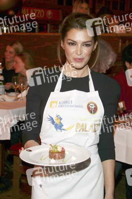 Cornelia Polettos Palazzo Charity Gala 2018 in Hamburg
