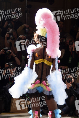 Pam Hogg Fashion Show auf der London Fashion Week AW18