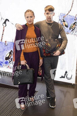 Samsonite & Kilian Kerner Kater-Imbiss in Berlin