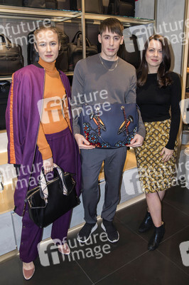 Samsonite & Kilian Kerner Kater-Imbiss in Berlin